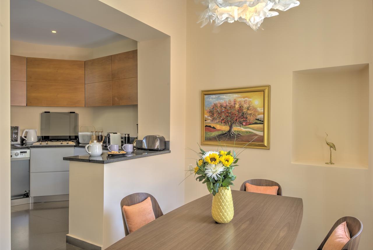 Aria Plaka Residence Atenas Exterior foto